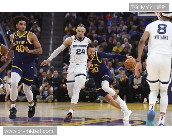 狄龙热爱四只拉布布计划送布克一只作为生日惊喜