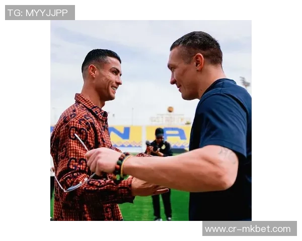 拳击教练：我很乐意和C罗坐下聊聊，我可以帮他提升心理素质